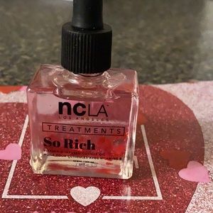 Vitamin e infused cuticle oil NCLA Beauty